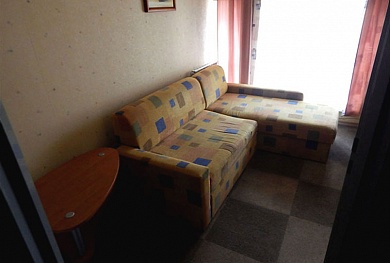 комната отдыха № 6, одноместная (санузел, душевая кабина, телевизор, холодильник, кондиционер), стоимость 41 руб. за сутки
